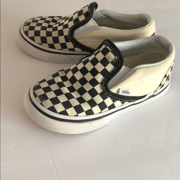 vans slip on toddler size 8